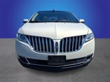 Used 2013 Lincoln MKX AWD image 2