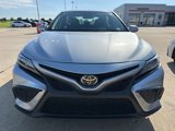 Used 2024 Toyota Camry SE image 6