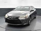 Used 2015 Toyota Camry XSE image 2