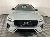 New 2025 Volvo XC60 B5 Core w/ Climate Package image 3
