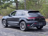 Used 2024 Porsche Macan image 3