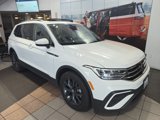 Certified 2024 Volkswagen Tiguan SE w/ Panoramic Sunroof Package image 2