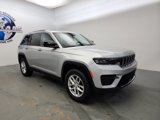 New 2025 Jeep Grand Cherokee Laredo X w/ Luxury Tech Group I image 3