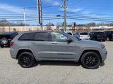 Used 2022 Jeep Grand Cherokee Laredo X image 2