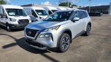 Used 2023 Nissan Rogue SV image 3