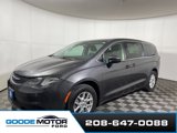 Used 2020 Chrysler Voyager LX image 3