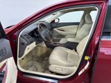 Used 2011 Lexus ES 350 image 4