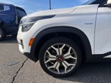 Used 2021 Kia Seltos SX image 2