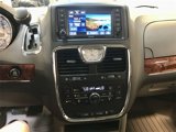 Used 2016 Chrysler Town & Country Touring w/ Driver Convenience Group image 5
