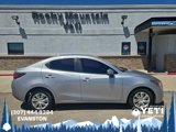 Used 2019 Toyota Yaris L image 2