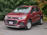 Used 2022 Chevrolet Trax LT w/ LT Convenience Package image 2