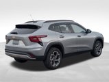 Used 2024 Chevrolet Trax LT w/ Driver Confidence Package image 5