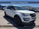Used 2017 Ford Explorer XLT w/ Equipment Group 202A image 3
