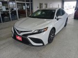Used 2023 Toyota Camry SE image 4