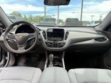 Used 2020 Chevrolet Malibu LT image 3
