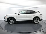 Certified 2020 Porsche Cayenne image 2