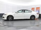 Used 2017 Honda Accord Sport image 3