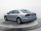 Used 2017 Volkswagen Passat 1.8T SE image 3
