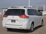 Used 2014 Toyota Sienna LE image 4