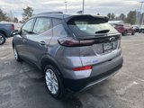 Certified 2022 Chevrolet Bolt EUV LT w/ Driver Confidence Package image 4