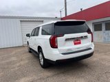 Used 2022 GMC Yukon XL SLT image 6