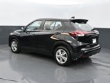 Used 2022 Nissan Kicks S image 5