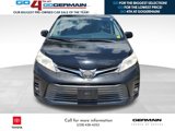 Used 2018 Toyota Sienna XLE image 3