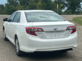 Used 2013 Toyota Camry LE image 2