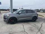 Used 2022 Ford Edge ST image 2