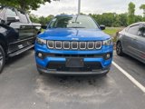 Used 2022 Jeep Compass Latitude image 2
