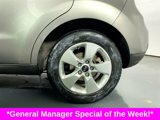 Used 2017 Kia Soul image 5