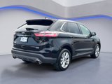 Used 2020 Ford Edge Titanium image 4