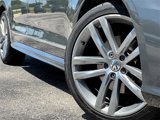 Used 2017 Volkswagen Passat 1.8T R-Line w/ R-Line Lighting Package image 2
