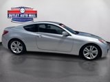Used 2011 Hyundai Genesis 2.0T image 2