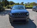 Used 2018 Jeep Compass Latitude image 2