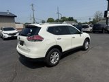 Used 2016 Nissan Rogue SV w/ SV Premium Package image 5