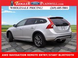 Used 2017 Volvo V60 T5 Cross Country w/ Convenience Package image 3