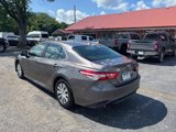 Used 2020 Toyota Camry LE image 3