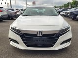 Used 2018 Honda Accord Touring image 2
