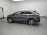 Used 2018 Ford Edge Titanium w/ Equipment Group 301A image 3