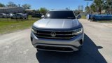 Used 2023 Volkswagen Atlas Cross Sport SE image 3
