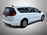 New 2025 Chrysler Pacifica Select w/ Uconnect Theater Family Group image 5