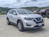 Used 2018 Nissan Rogue S image 5