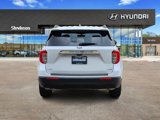 Used 2020 Ford Explorer XLT image 3