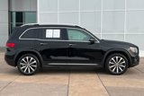 Used 2022 Mercedes-Benz GLB 250 4MATIC w/ Premium Package Lite image 3