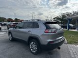 Used 2019 Jeep Cherokee Latitude w/ Cold Weather Group image 3