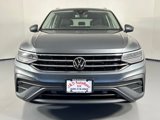 Used 2022 Volkswagen Tiguan SE image 2