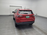 Used 2018 Jeep Compass Latitude w/ Popular Equipment Group image 5