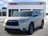 Used 2014 Toyota Highlander XLE image 3