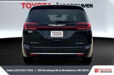 Used 2023 Chrysler Pacifica Touring-L image 4